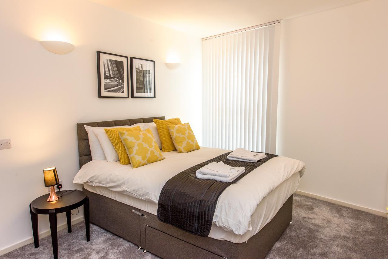 Approved Serviced Apartments Skyline Manchester Exterior foto