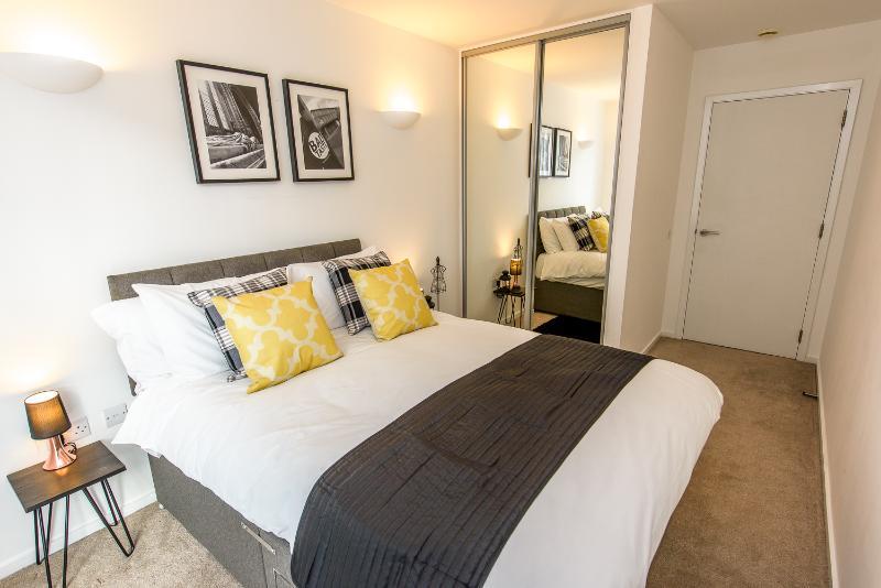 Approved Serviced Apartments Skyline Manchester Exterior foto